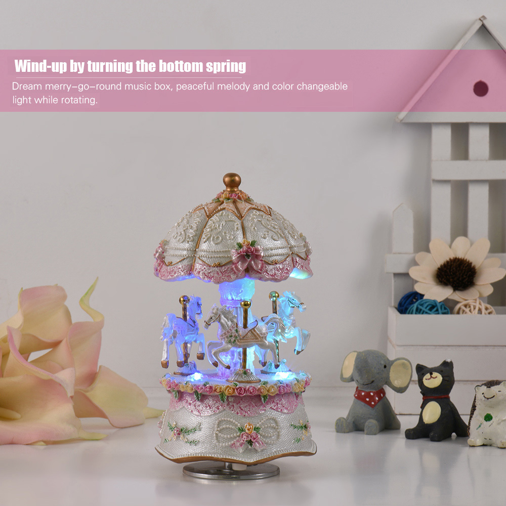 Snow Globe Musical - Dream 3-horse回転カルーセル、メリーゴーラウンド、ラップ音楽、カラフルな色の変更、LED照明、豪華