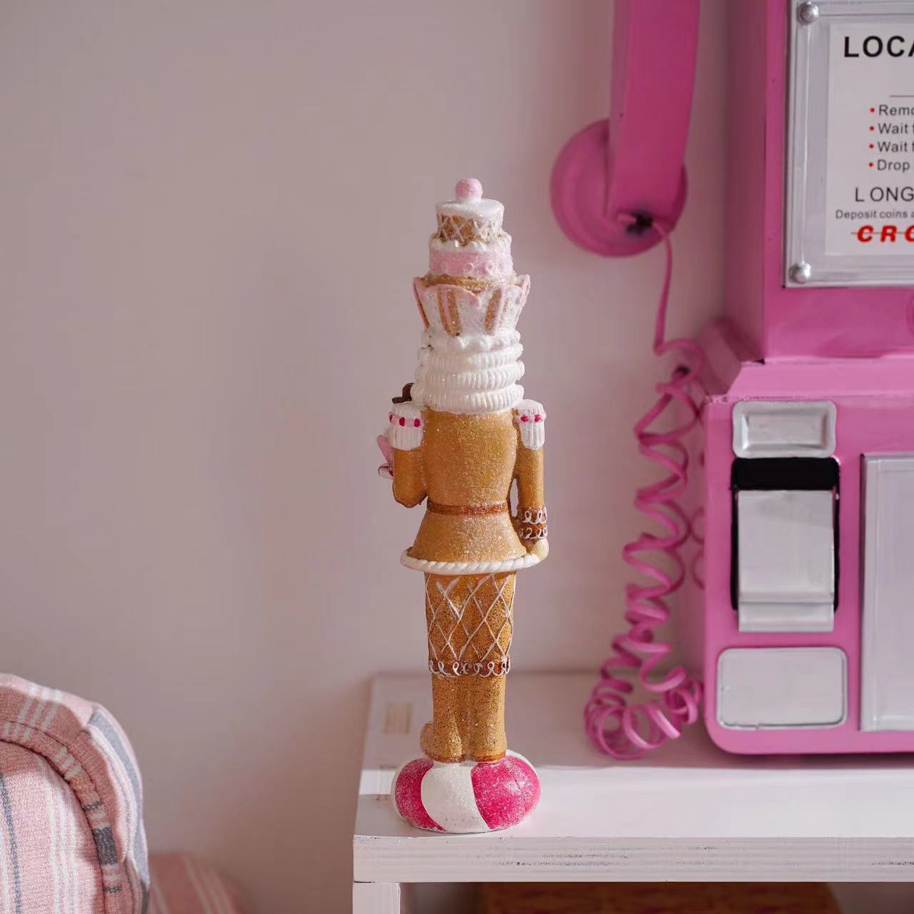 Nutcracker Figurine - 甘いピンクのくるみ割り人形の兵士フィギュア人形フランス風装飾品クリエイティブ卓上部屋装飾人形ギフト