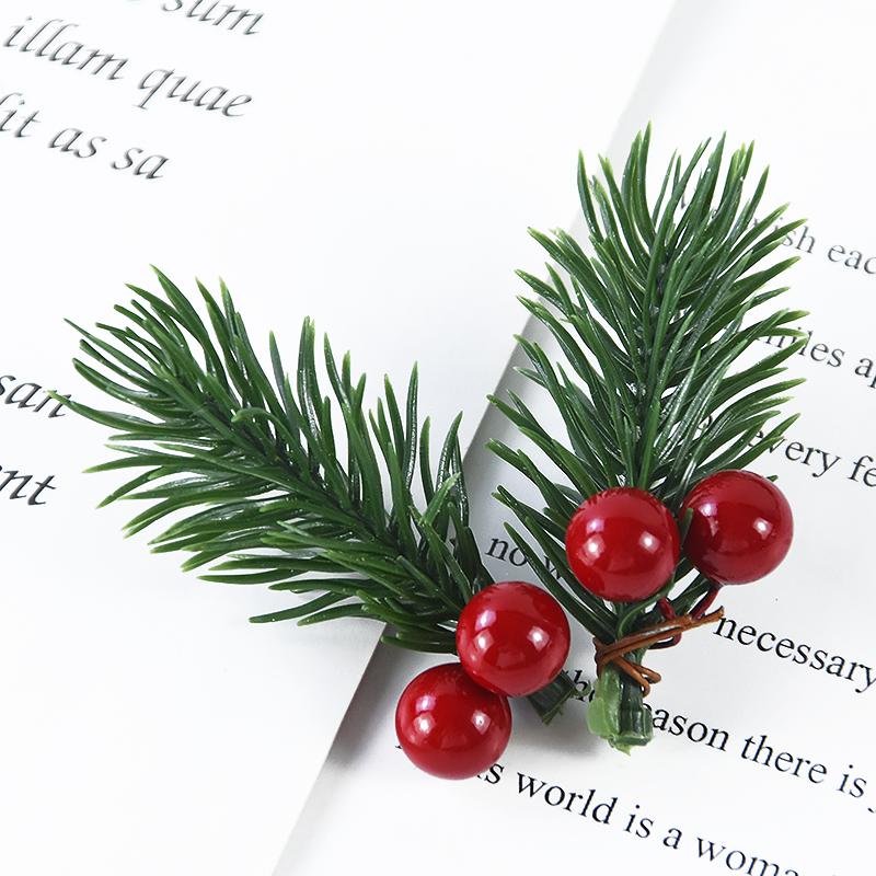 10 個クリスマスベリーパインコーンヒイラギの枝人工赤松葉ク - Christmas Wreath Fake のレビューと価格