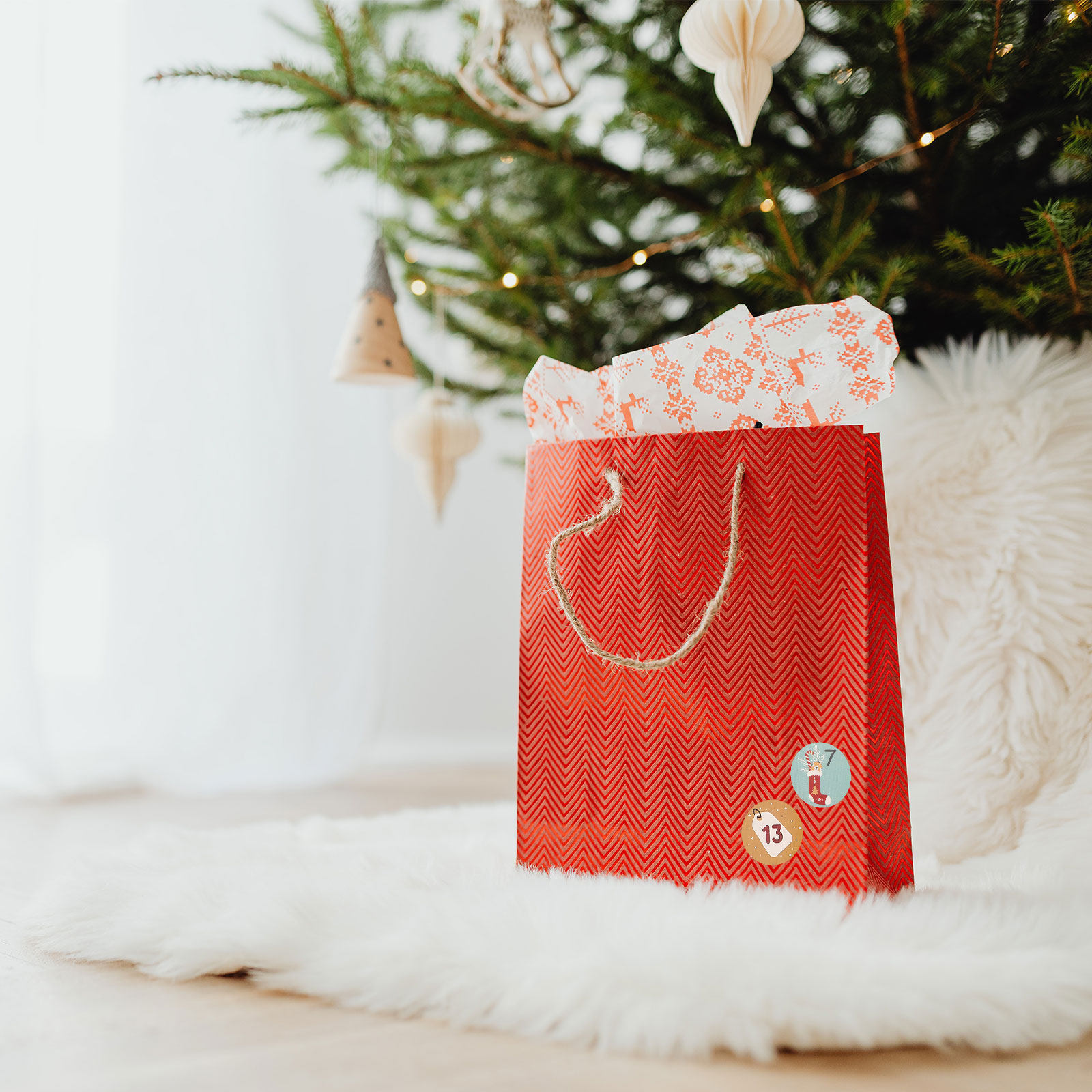 10 枚のクリスマスデコレーションラウンドデカールパーティー - Advent Calendar Gift のレビューと価格