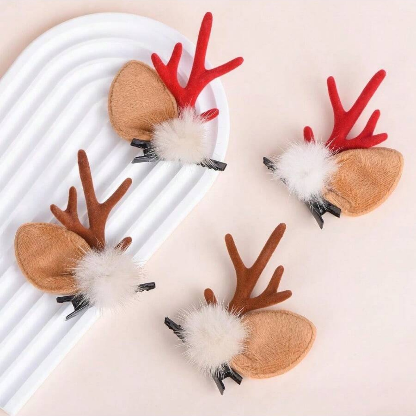 2 個クリスマストナカイの角ヘアクリップかわいい鹿の角ヘッド - Reindeer Antlers Headband のレビューと価格
