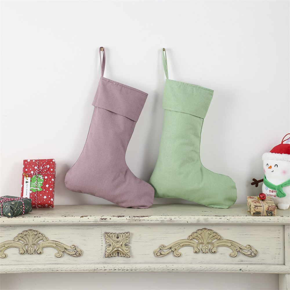 リネン製クリスマスストッキング、ナチュラルプレーンソックス、 - Christmas Stocking Hanging のレビューと価格