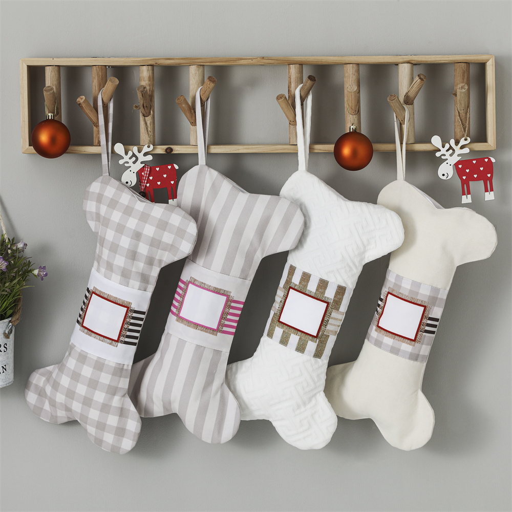 市松模様のペットのクリスマスストッキング,犬,骨の形,縞模様 - Christmas Stocking Hanging のレビューと価格